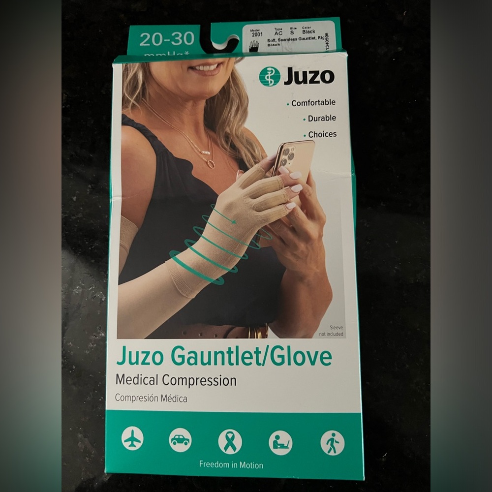 Brand new 20-30 mmHg compression black gauntlet.